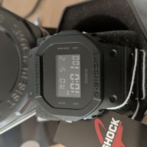 Casio G-Shock DW5600BB-1 (Blackout)